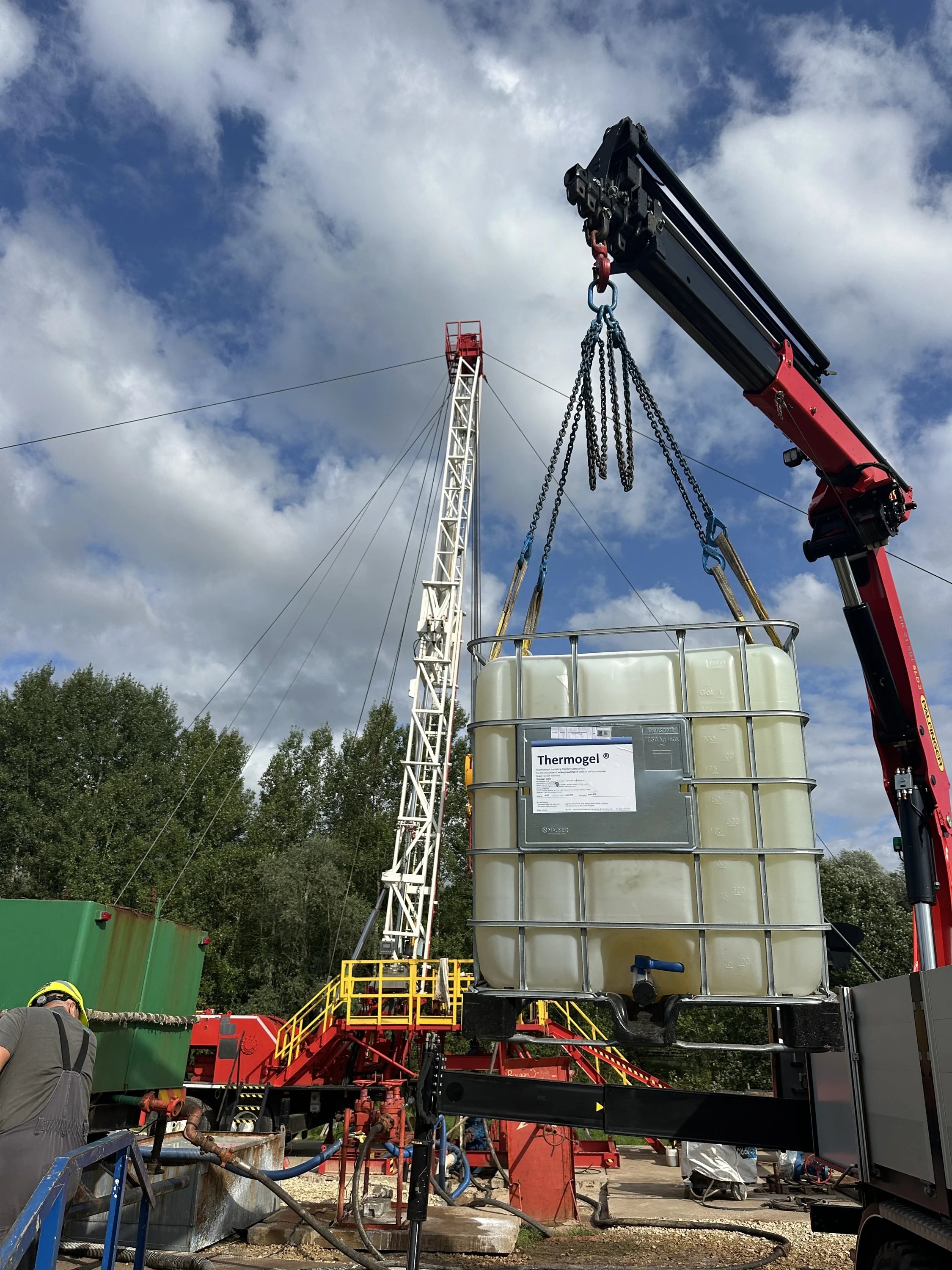 Ready-to-use THERMOGEL delivered to a workover rig